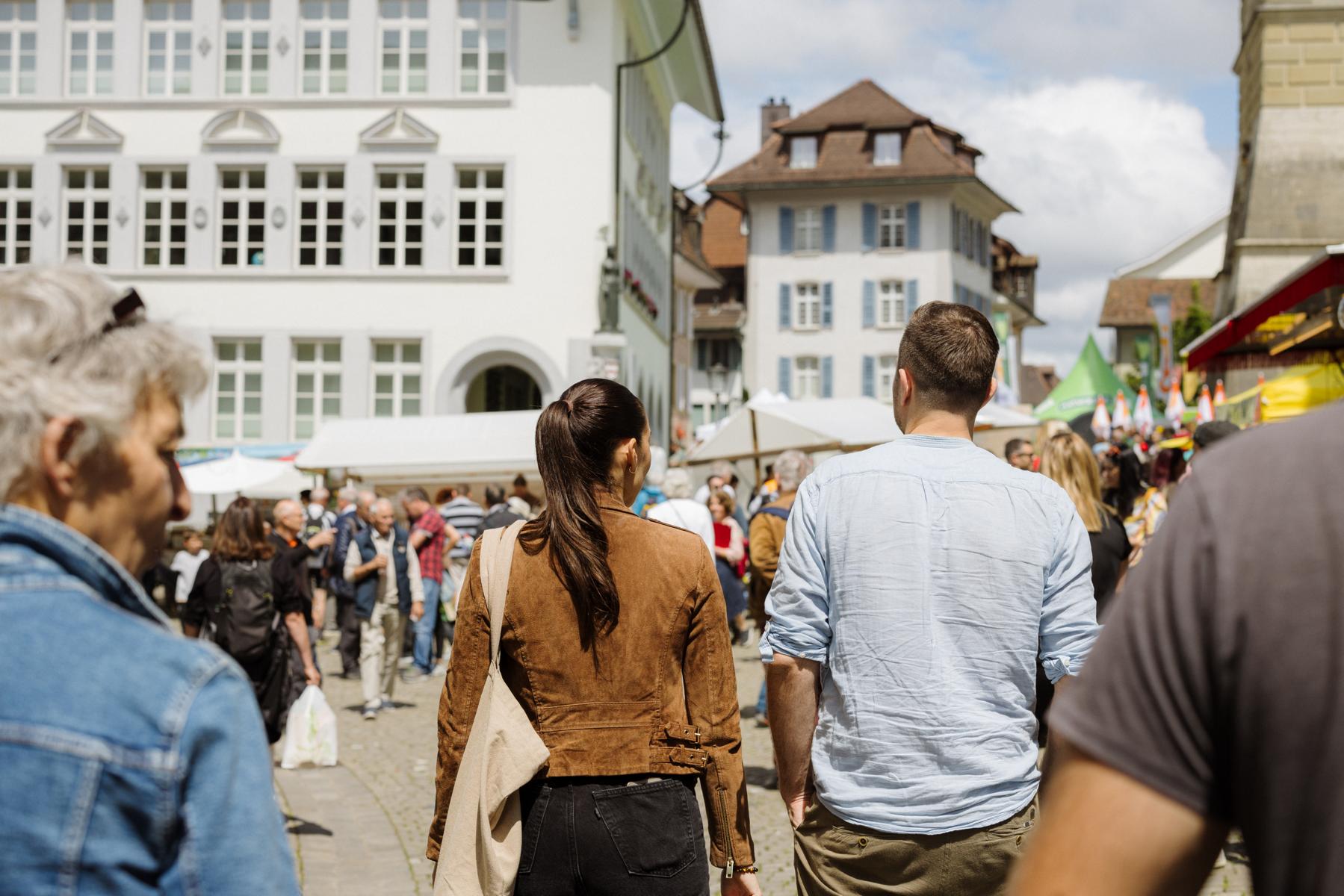 Der Bio Marché ist das grösste Schweizer Bio-Festival – mit riesigem Bio-Verkaufsmarkt, Bio-Festwirtschaften, Musik und Strassenkunst, Streichelzoo und vielem mehr. Jedes Jahr im Juni in Zofingen CH.