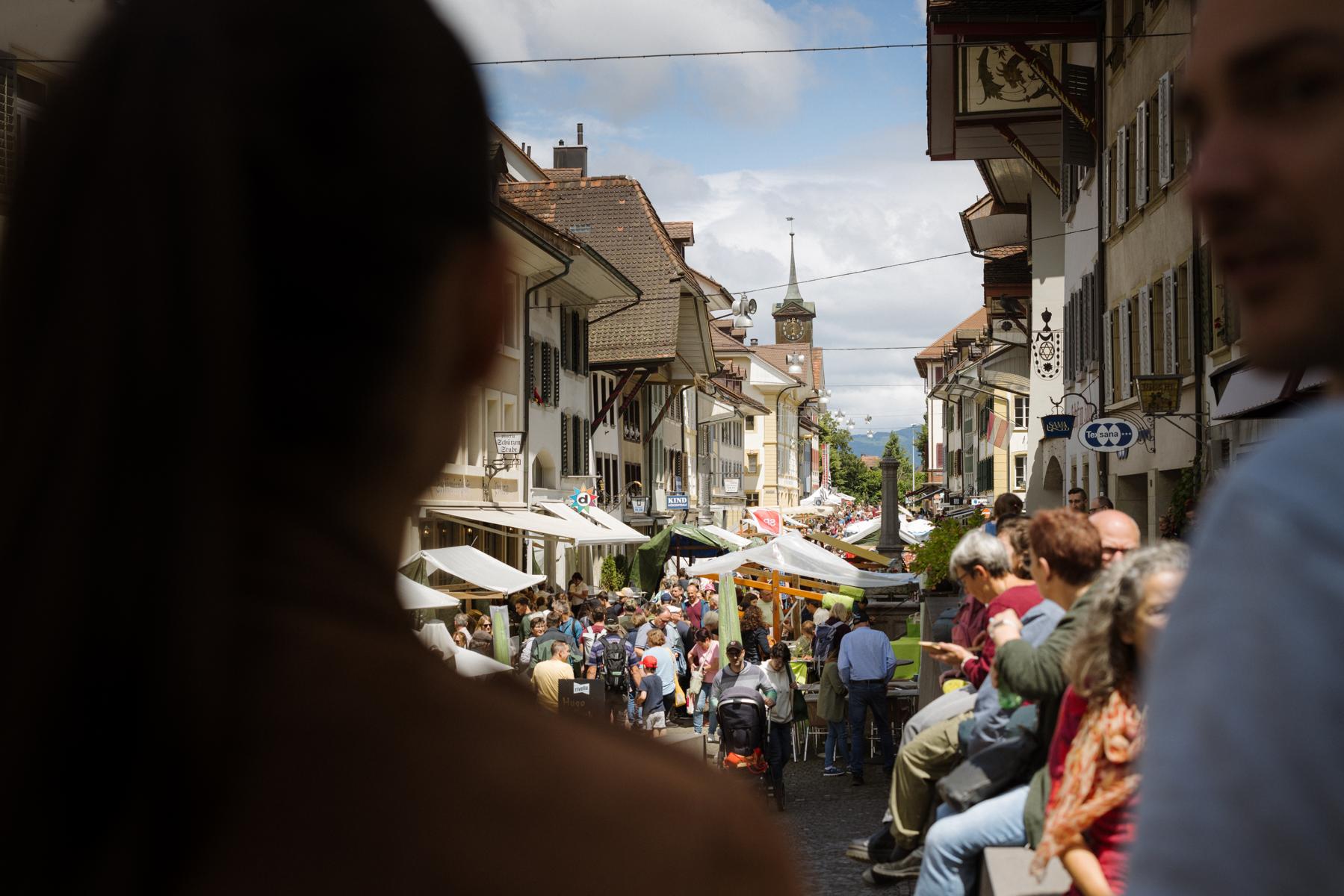 Der Bio Marché ist das grösste Schweizer Bio-Festival – mit riesigem Bio-Verkaufsmarkt, Bio-Festwirtschaften, Musik und Strassenkunst, Streichelzoo und vielem mehr. Jedes Jahr im Juni in Zofingen CH.